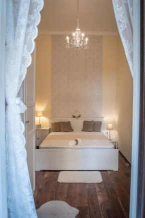 Broadway City Center, Fully Equipped, 4 Person Budapest
